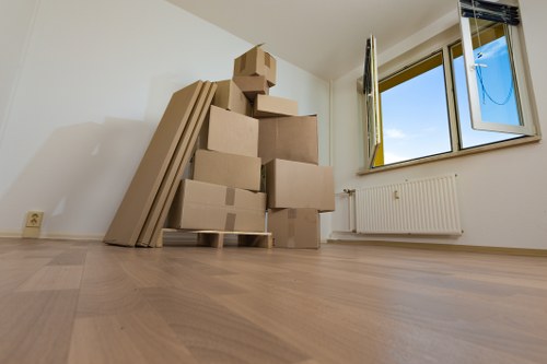 Moving service support for Barnes homes and local properties