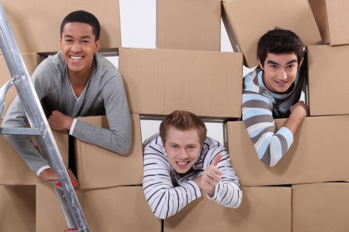 Local removals planning for a Barnes property move