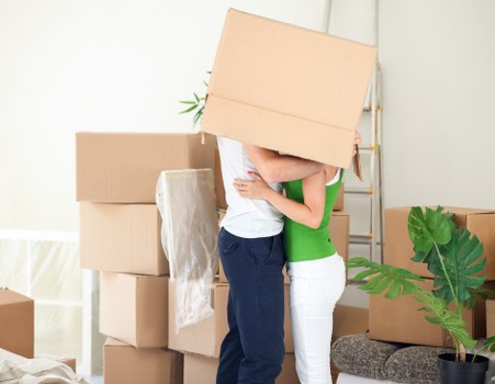 Moving boxes and furniture from a Barnes flat