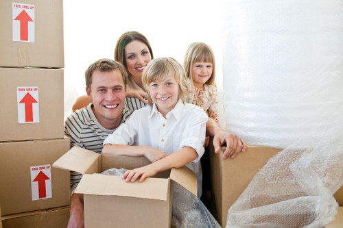 Cookie notice and privacy settings on a removal company website